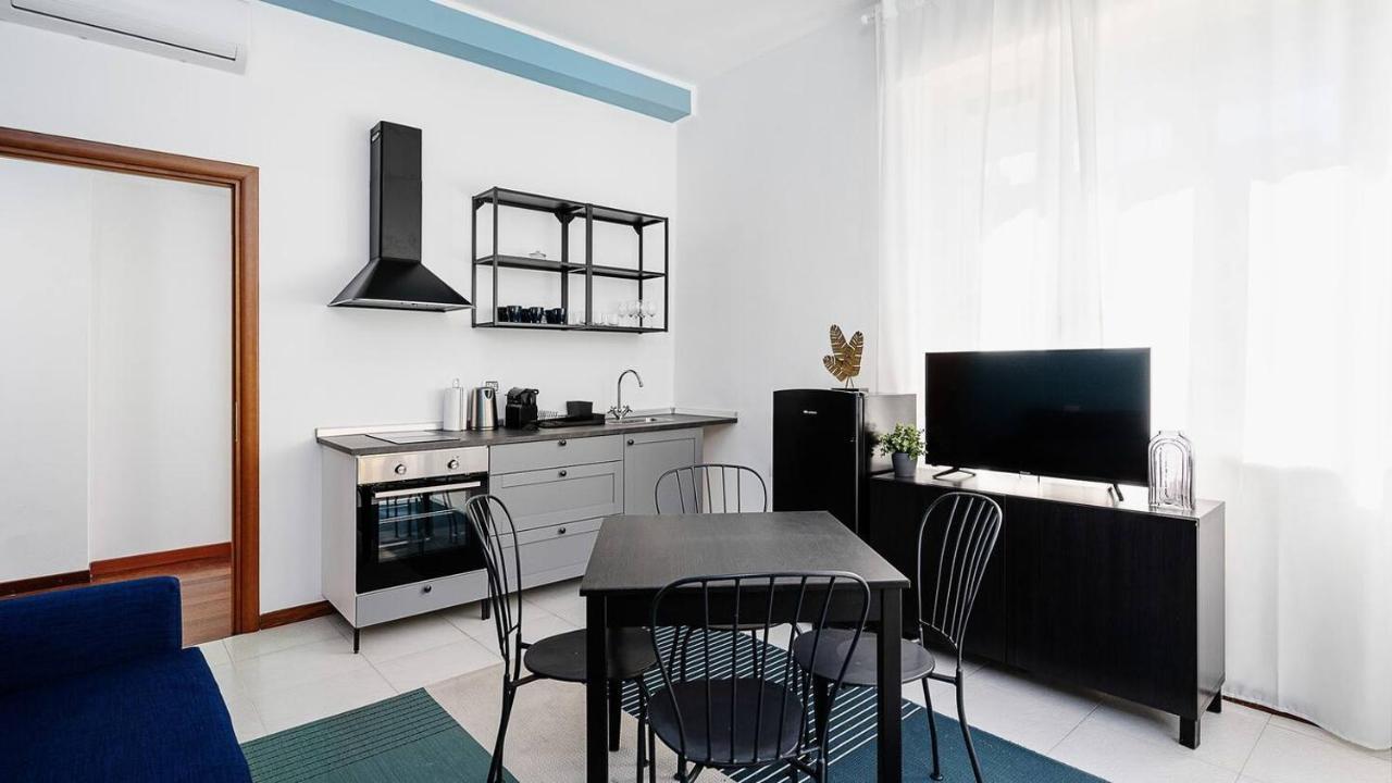 Blue City Paradise - Renovated Apt In Center Milan 아파트 외부 사진